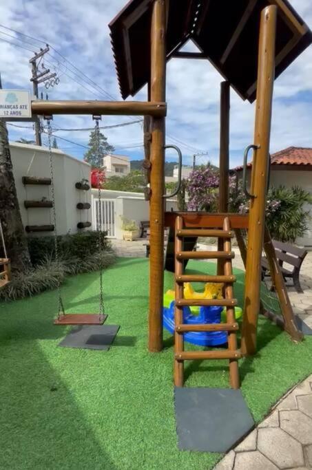 Apartamento Lindo Na Praia Da Enseada - Убатуба Екстериор снимка