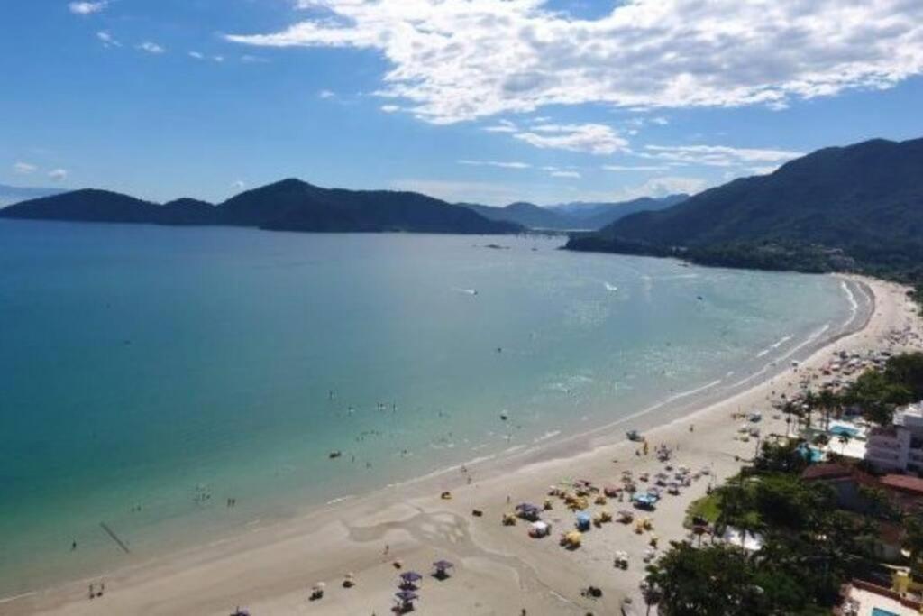 Apartamento Lindo Na Praia Da Enseada - Убатуба Екстериор снимка