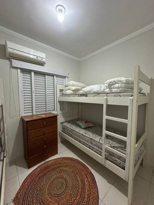 Apartamento Lindo Na Praia Da Enseada - Убатуба Екстериор снимка